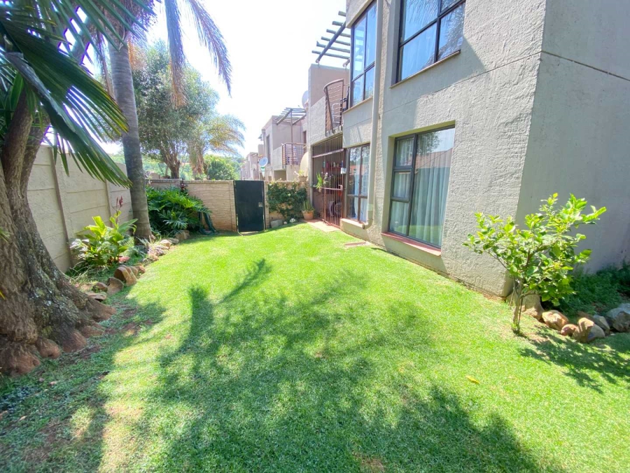 2 Bedroom Property for Sale in Glenvista Gauteng