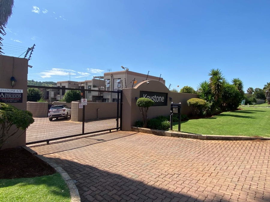 2 Bedroom Property for Sale in Glenvista Gauteng