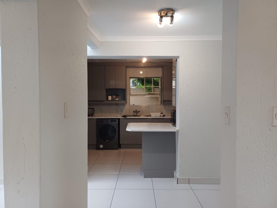 To Let 4 Bedroom Property for Rent in Sunninghill Gauteng