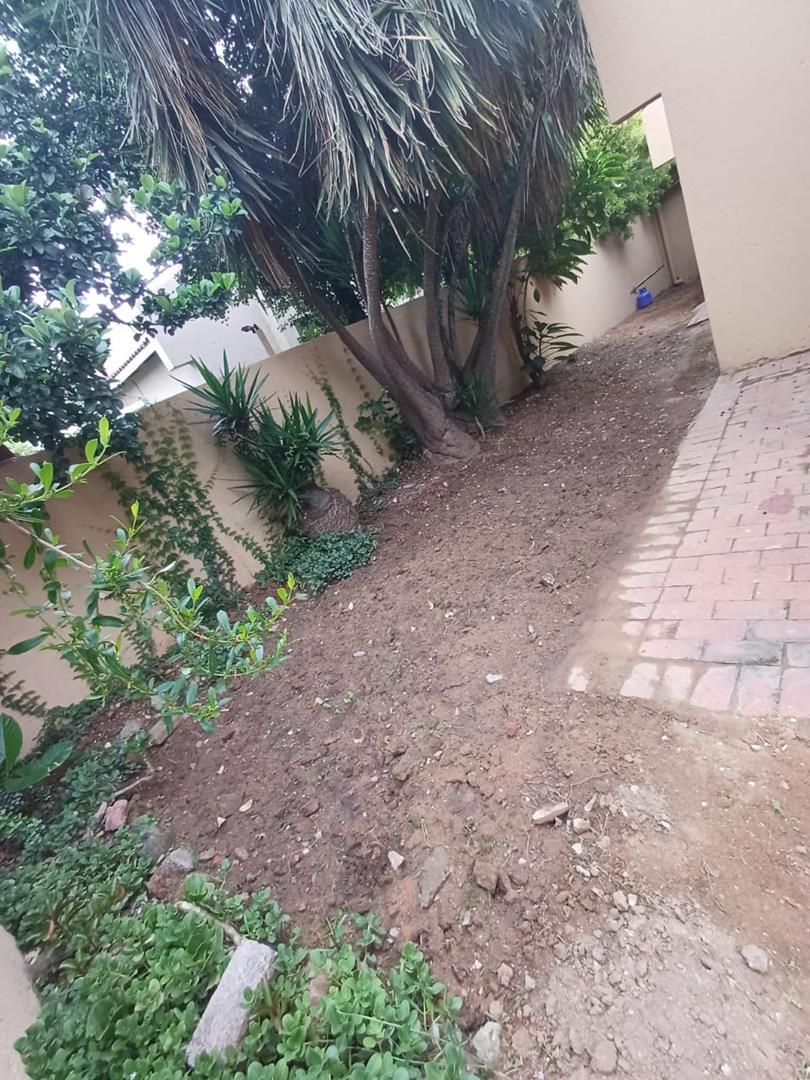 To Let 4 Bedroom Property for Rent in Sunninghill Gauteng