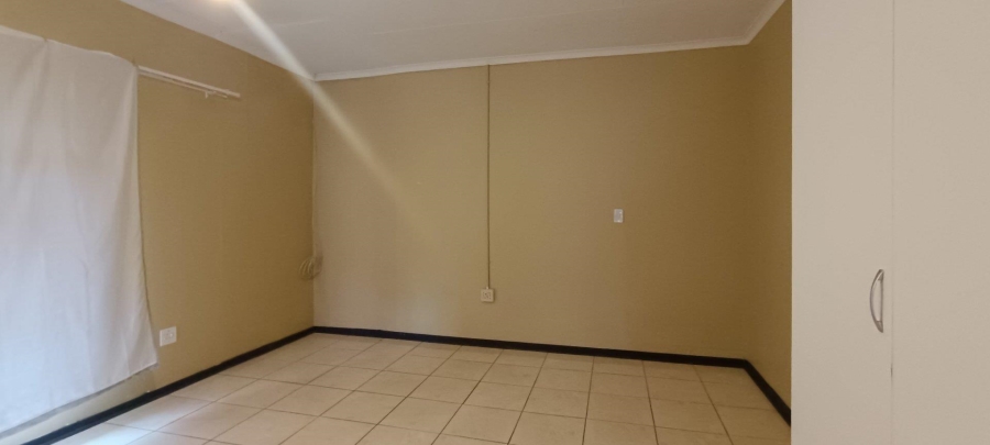 To Let 1 Bedroom Property for Rent in Birchleigh Gauteng