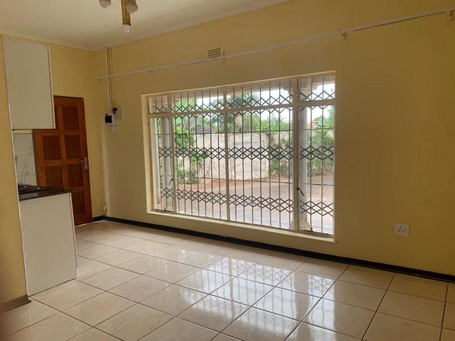 1 Bedroom Property for Sale in Birchleigh Gauteng