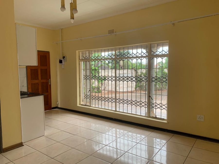 1 Bedroom Property for Sale in Birchleigh Gauteng