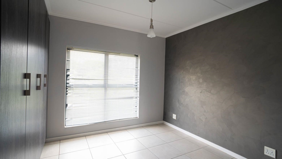 2 Bedroom Property for Sale in Modderfontein Gauteng