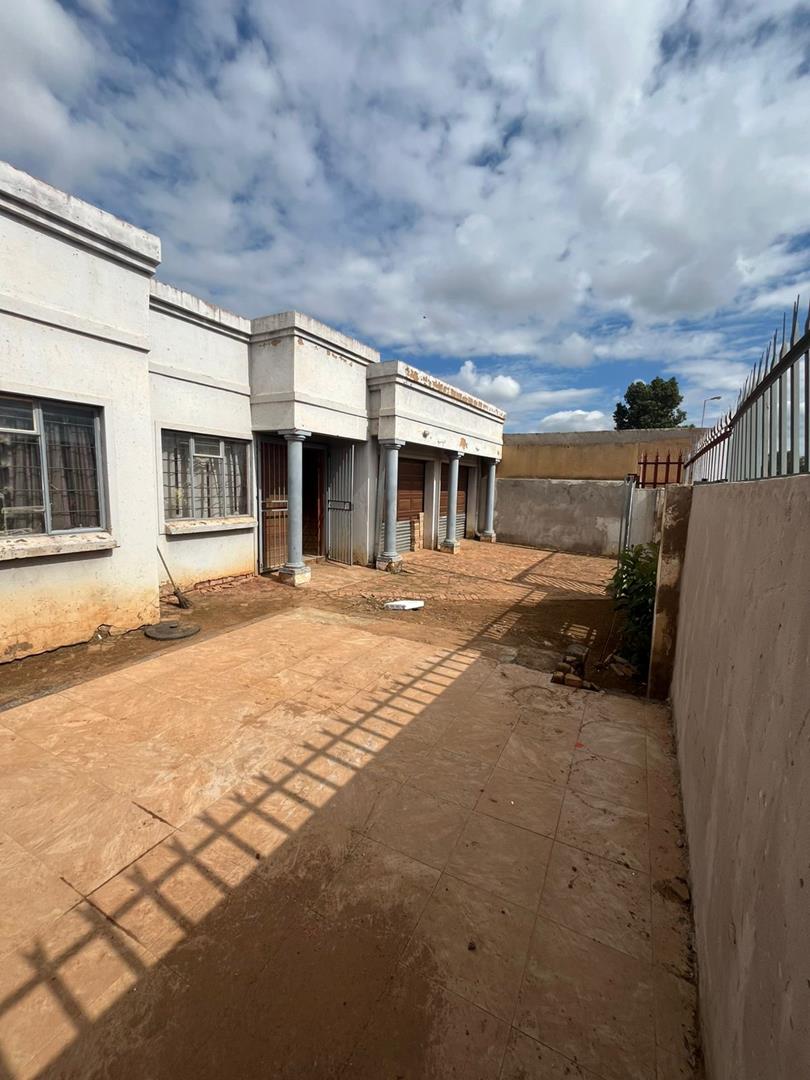 3 Bedroom Property for Sale in Mamelodi East Gauteng