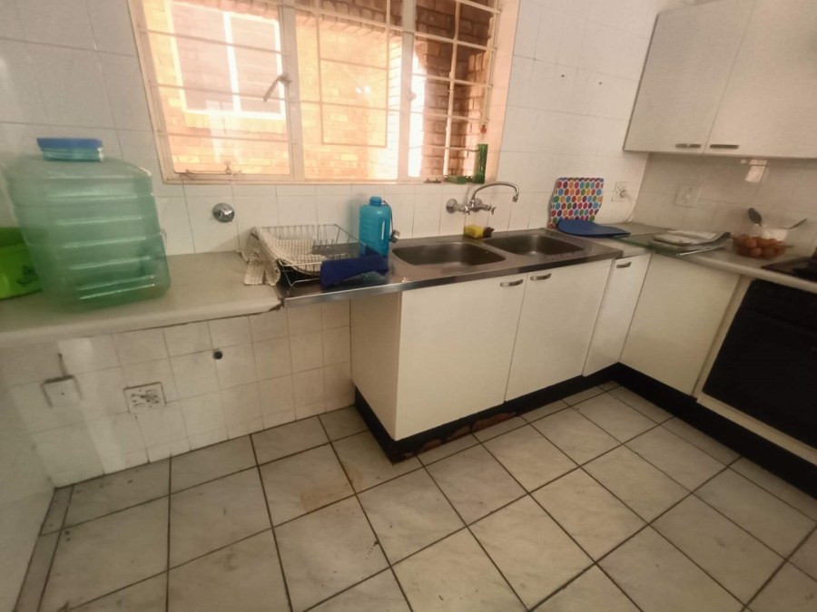 To Let 3 Bedroom Property for Rent in Zwartkop Gauteng