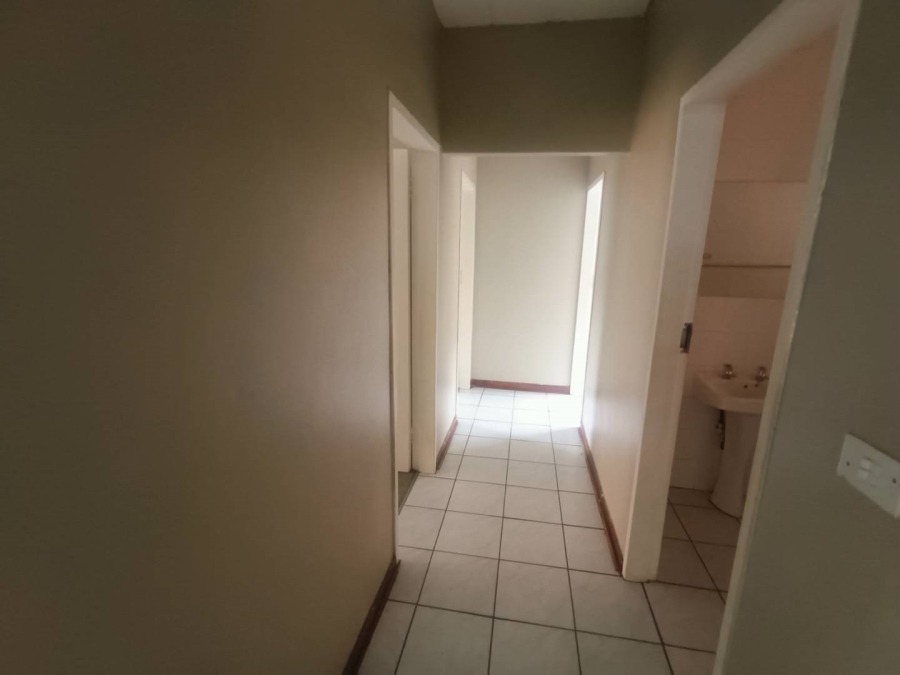 To Let 3 Bedroom Property for Rent in Zwartkop Gauteng