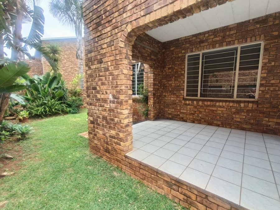 To Let 3 Bedroom Property for Rent in Zwartkop Gauteng