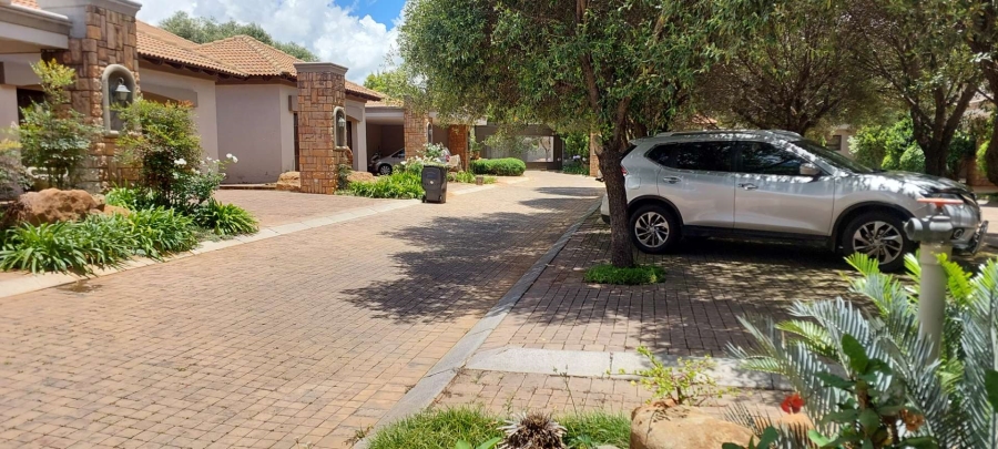 3 Bedroom Property for Sale in Silverwoods Country Estate Gauteng