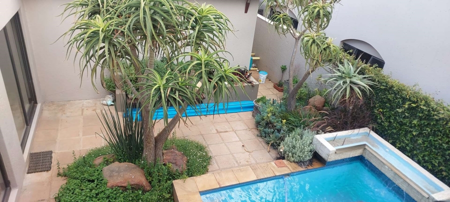 3 Bedroom Property for Sale in Silverwoods Country Estate Gauteng