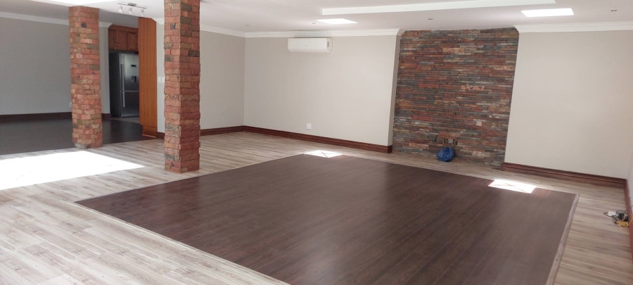 3 Bedroom Property for Sale in Silverwoods Country Estate Gauteng