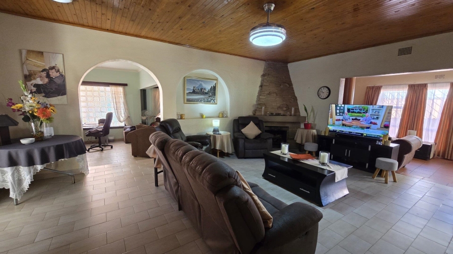 4 Bedroom Property for Sale in Randhart Gauteng