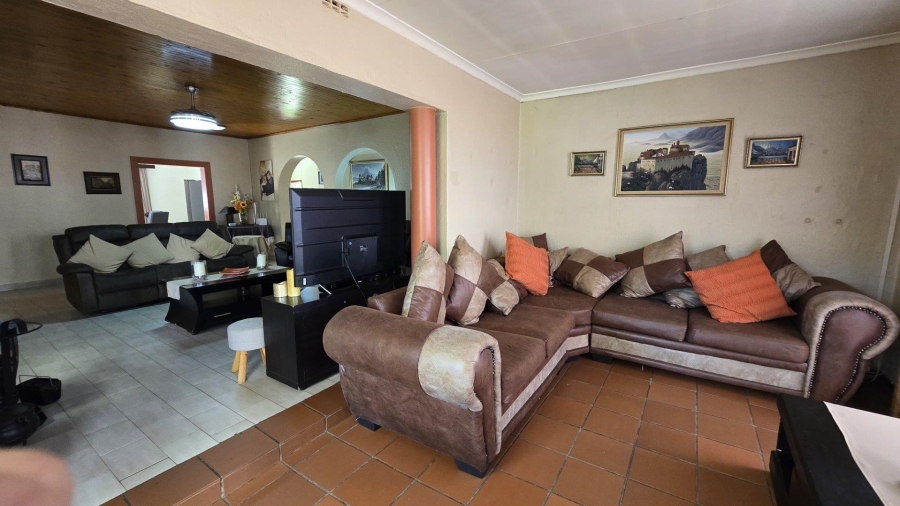 4 Bedroom Property for Sale in Randhart Gauteng