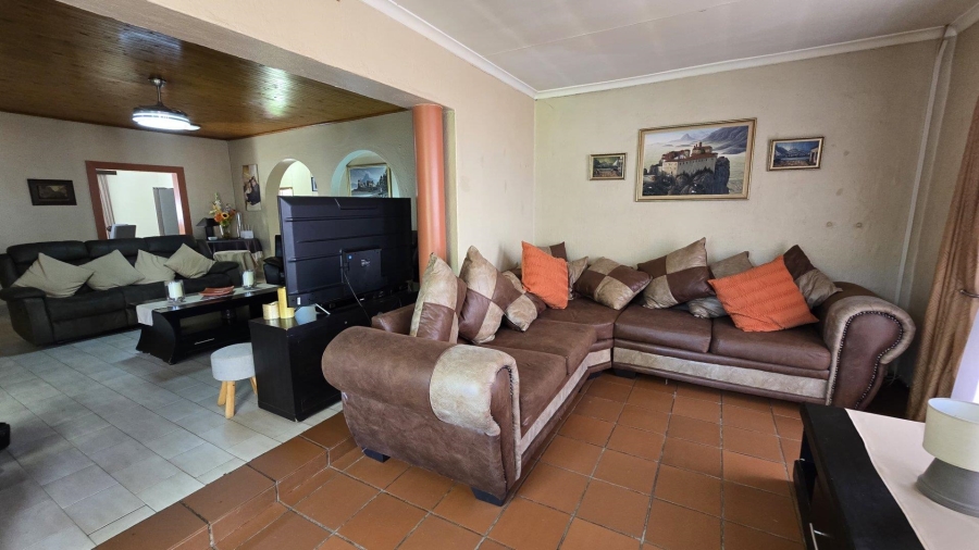 4 Bedroom Property for Sale in Randhart Gauteng