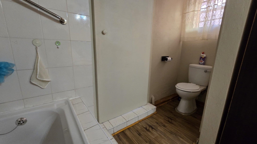 4 Bedroom Property for Sale in Randhart Gauteng