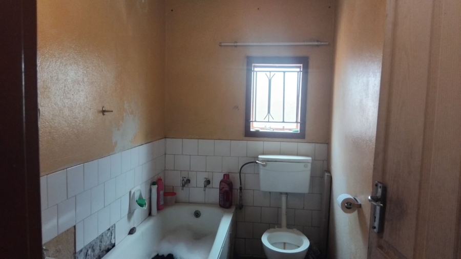 2 Bedroom Property for Sale in Mabopane Unit X Gauteng