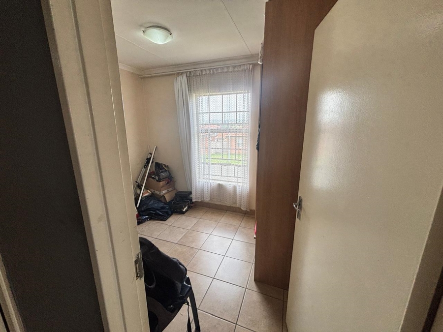 To Let 3 Bedroom Property for Rent in Thatch Hill Estate Gauteng