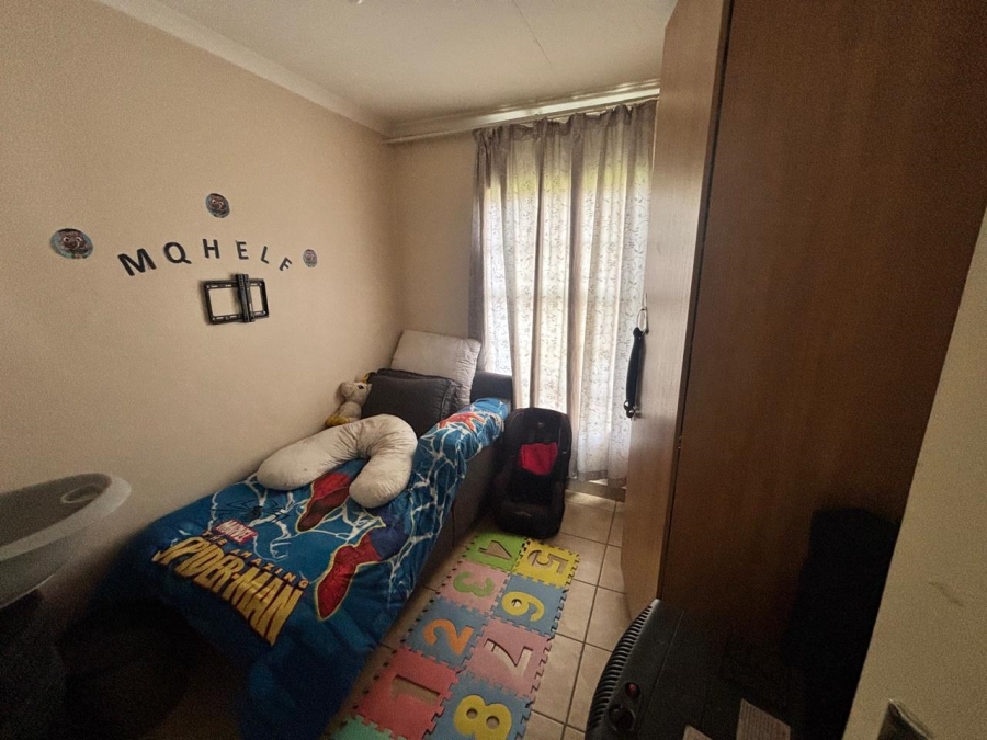 To Let 3 Bedroom Property for Rent in Thatch Hill Estate Gauteng
