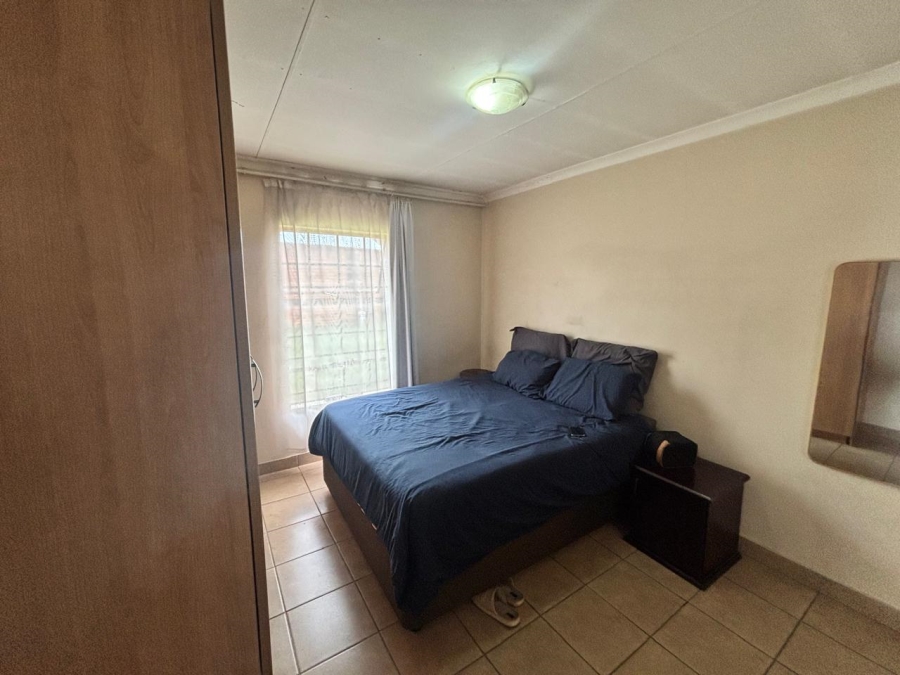 To Let 3 Bedroom Property for Rent in Thatch Hill Estate Gauteng