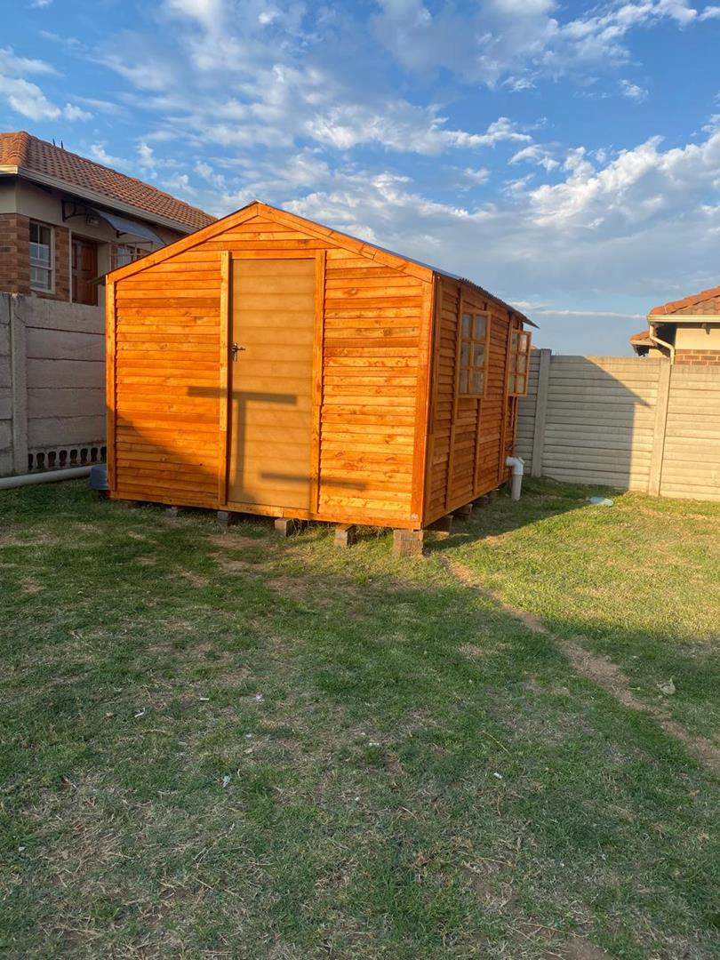 To Let 3 Bedroom Property for Rent in Thatch Hill Estate Gauteng