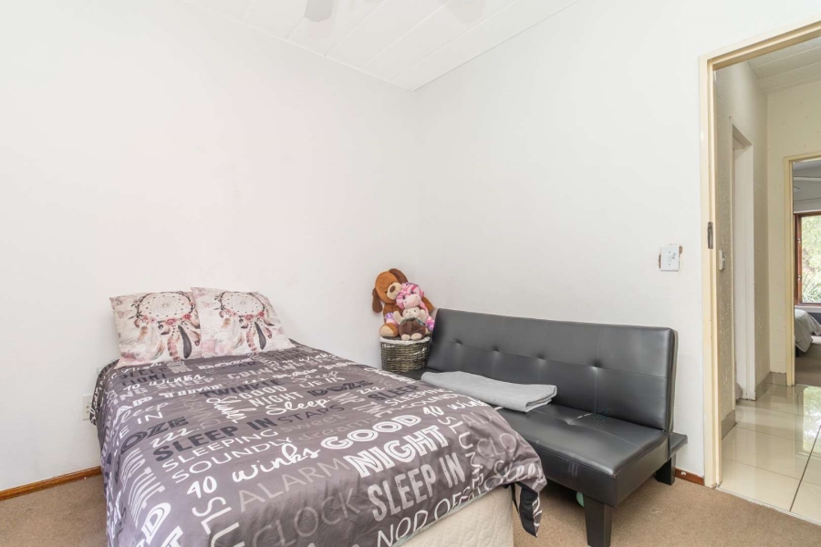 2 Bedroom Property for Sale in Sunninghill Gauteng