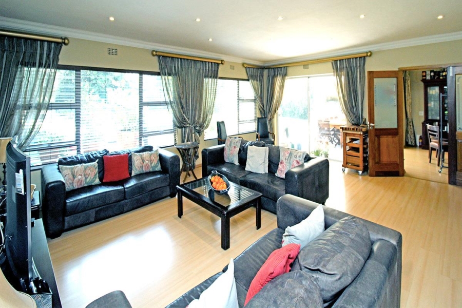 4 Bedroom Property for Sale in Glenhazel Gauteng