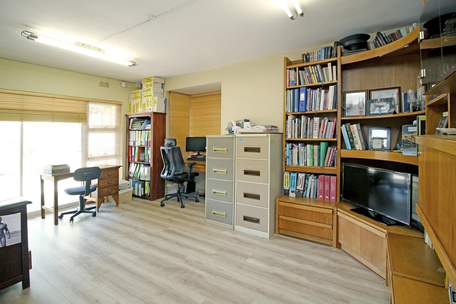 4 Bedroom Property for Sale in Glenhazel Gauteng