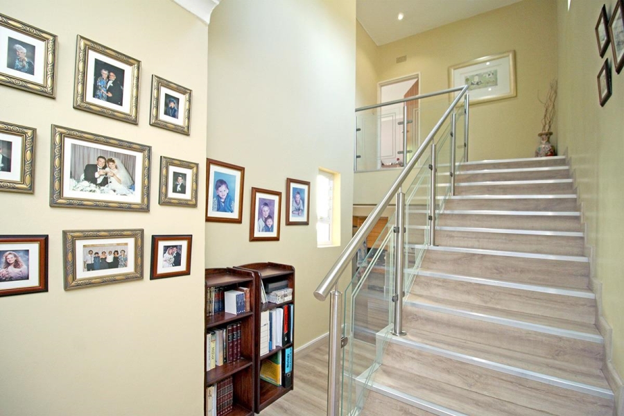 4 Bedroom Property for Sale in Glenhazel Gauteng