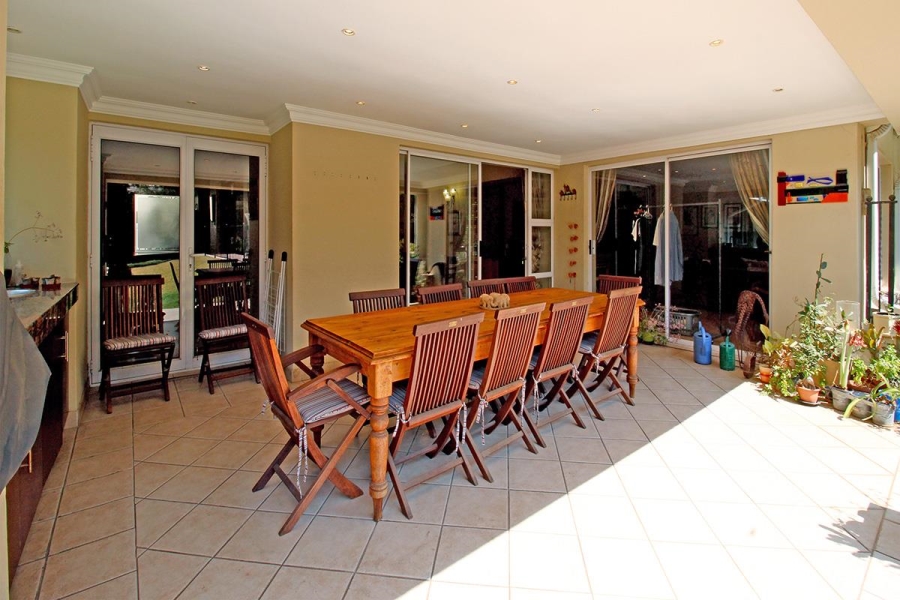 4 Bedroom Property for Sale in Glenhazel Gauteng