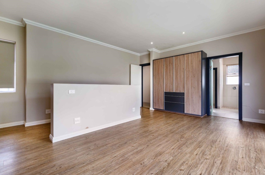 3 Bedroom Property for Sale in Moreleta Park Gauteng