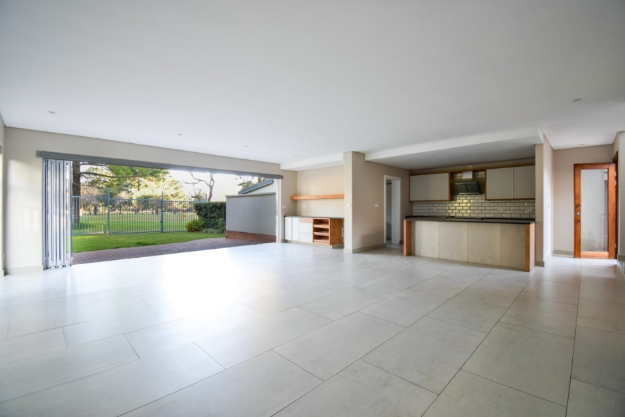 3 Bedroom Property for Sale in Moreleta Park Gauteng