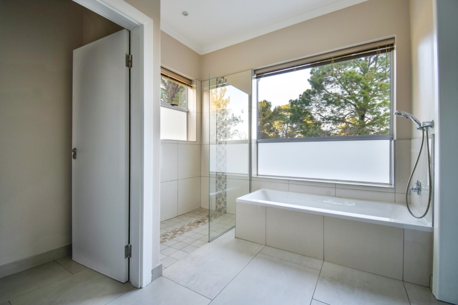 3 Bedroom Property for Sale in Moreleta Park Gauteng