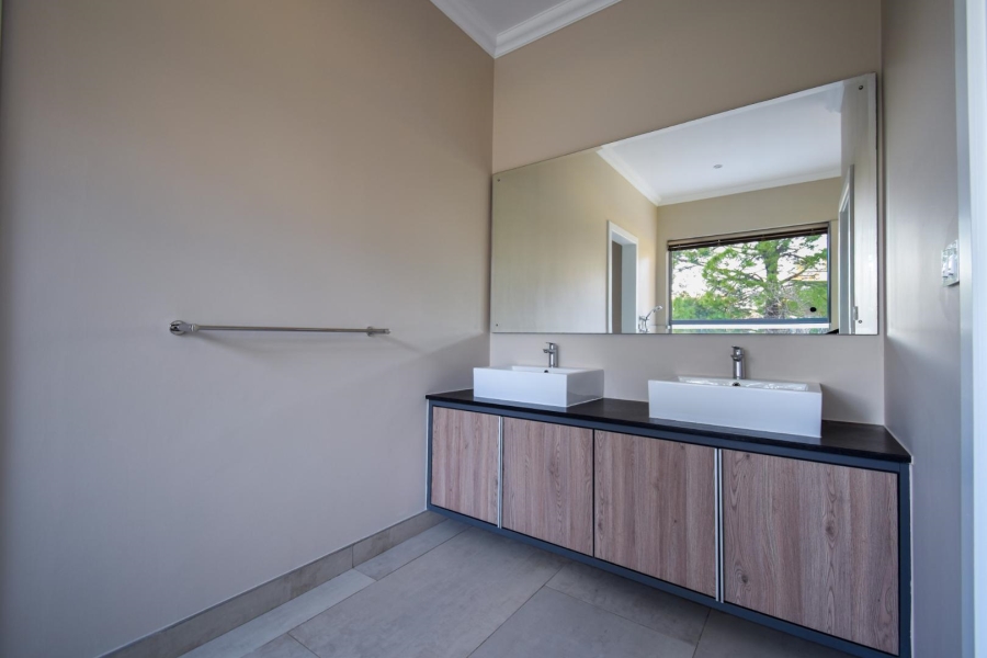 3 Bedroom Property for Sale in Moreleta Park Gauteng