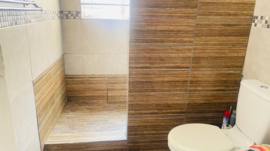 4 Bedroom Property for Sale in Terenure Gauteng