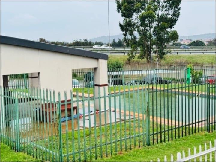 2 Bedroom Property for Sale in Ridgeway Ext 3 Gauteng