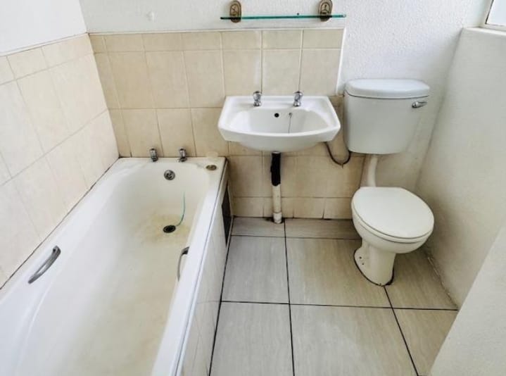 2 Bedroom Property for Sale in Ridgeway Ext 3 Gauteng
