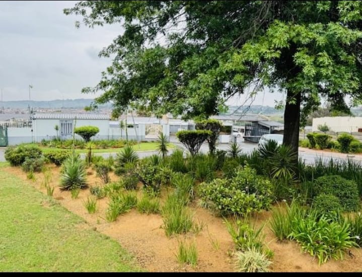 2 Bedroom Property for Sale in Ridgeway Ext 3 Gauteng