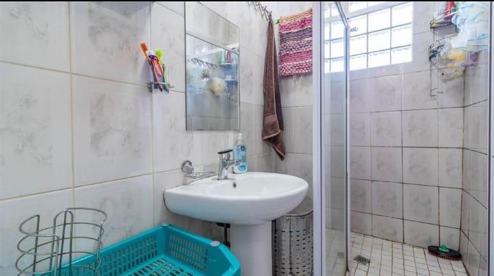 4 Bedroom Property for Sale in Rewlatch Gauteng