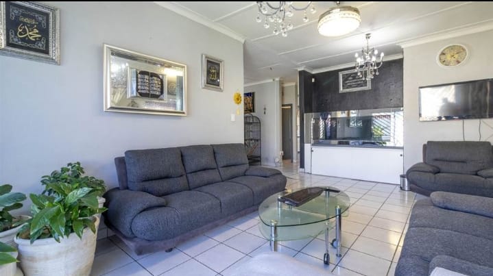 4 Bedroom Property for Sale in Rewlatch Gauteng