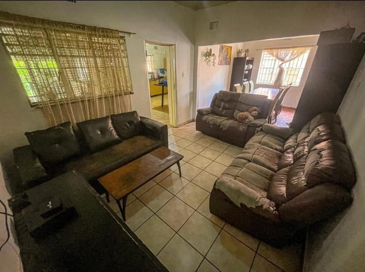 3 Bedroom Property for Sale in Chrisville Gauteng
