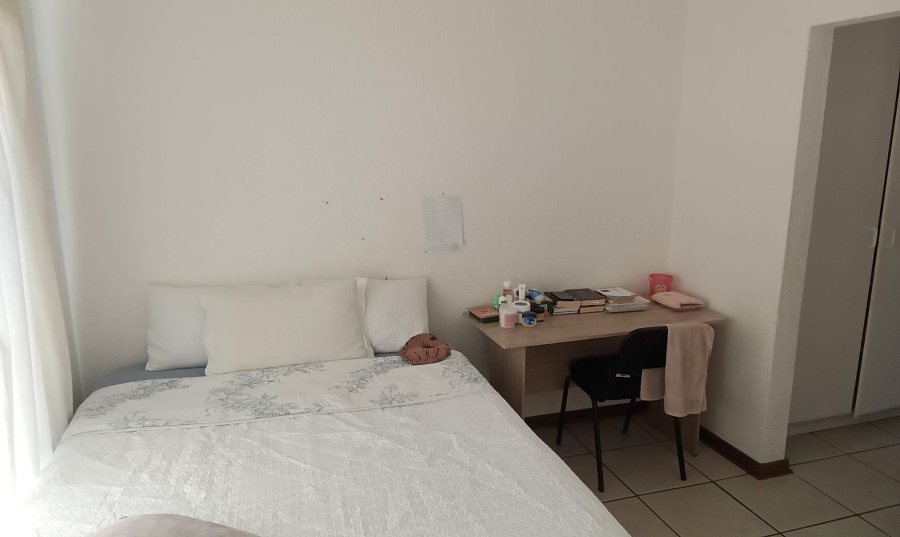 3 Bedroom Property for Sale in Fairland Gauteng