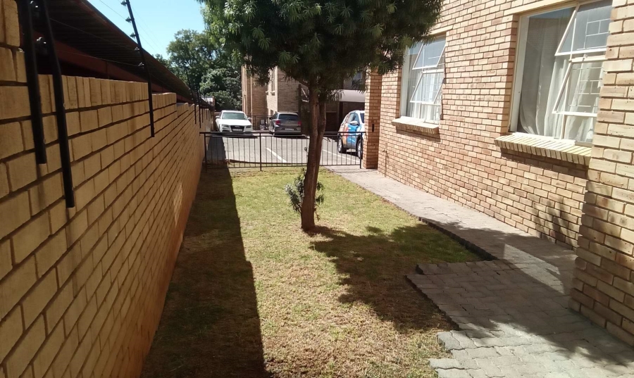 3 Bedroom Property for Sale in Fairland Gauteng