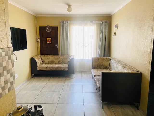 2 Bedroom Property for Sale in Windmill Park Gauteng