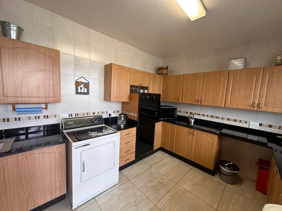 2 Bedroom Property for Sale in Florida Park Gauteng