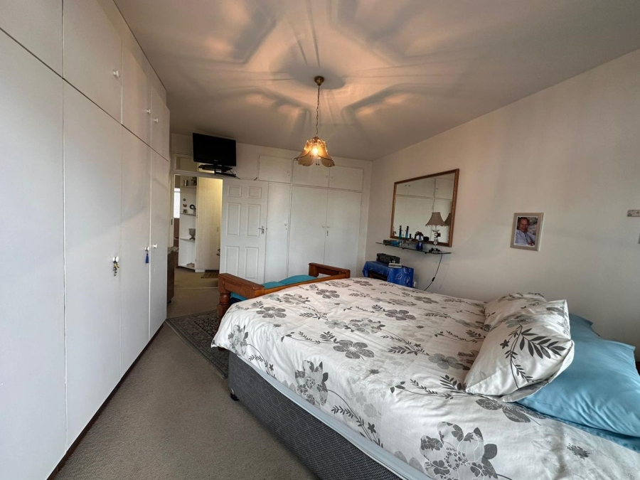 2 Bedroom Property for Sale in Florida Park Gauteng