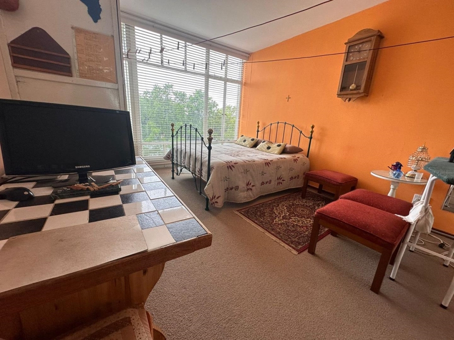 2 Bedroom Property for Sale in Florida Park Gauteng