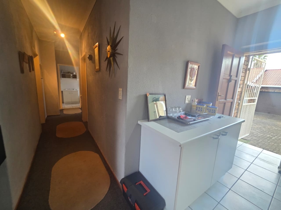 3 Bedroom Property for Sale in Groblerpark Gauteng
