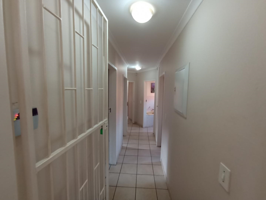 8 Bedroom Property for Sale in Ferndale Gauteng