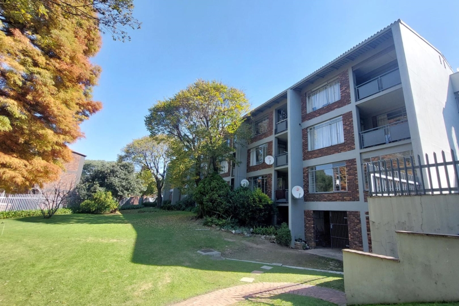 1 Bedroom Property for Sale in Bordeaux Gauteng