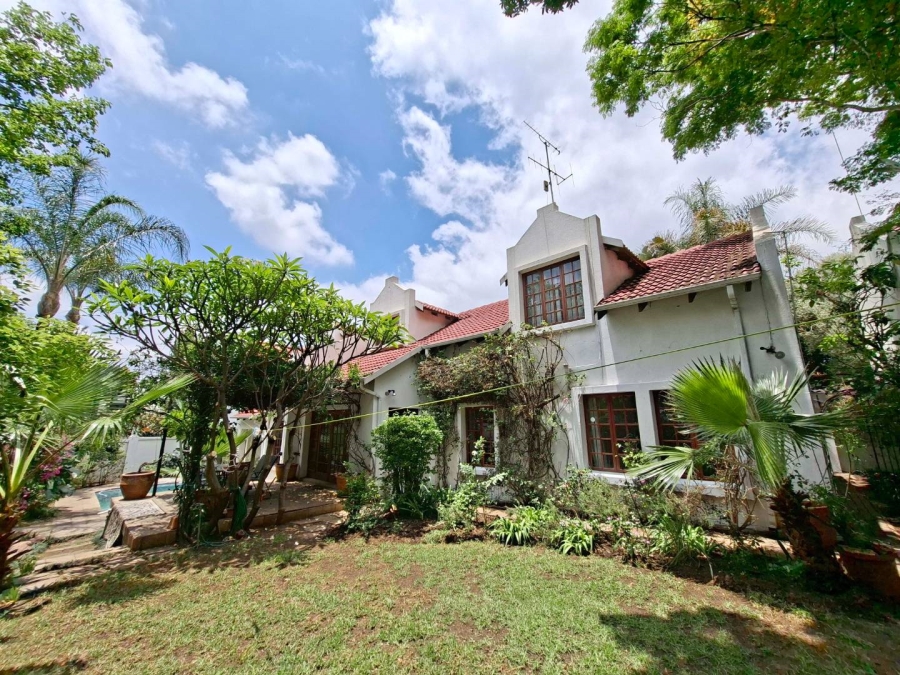 To Let 4 Bedroom Property for Rent in Morningside Gauteng